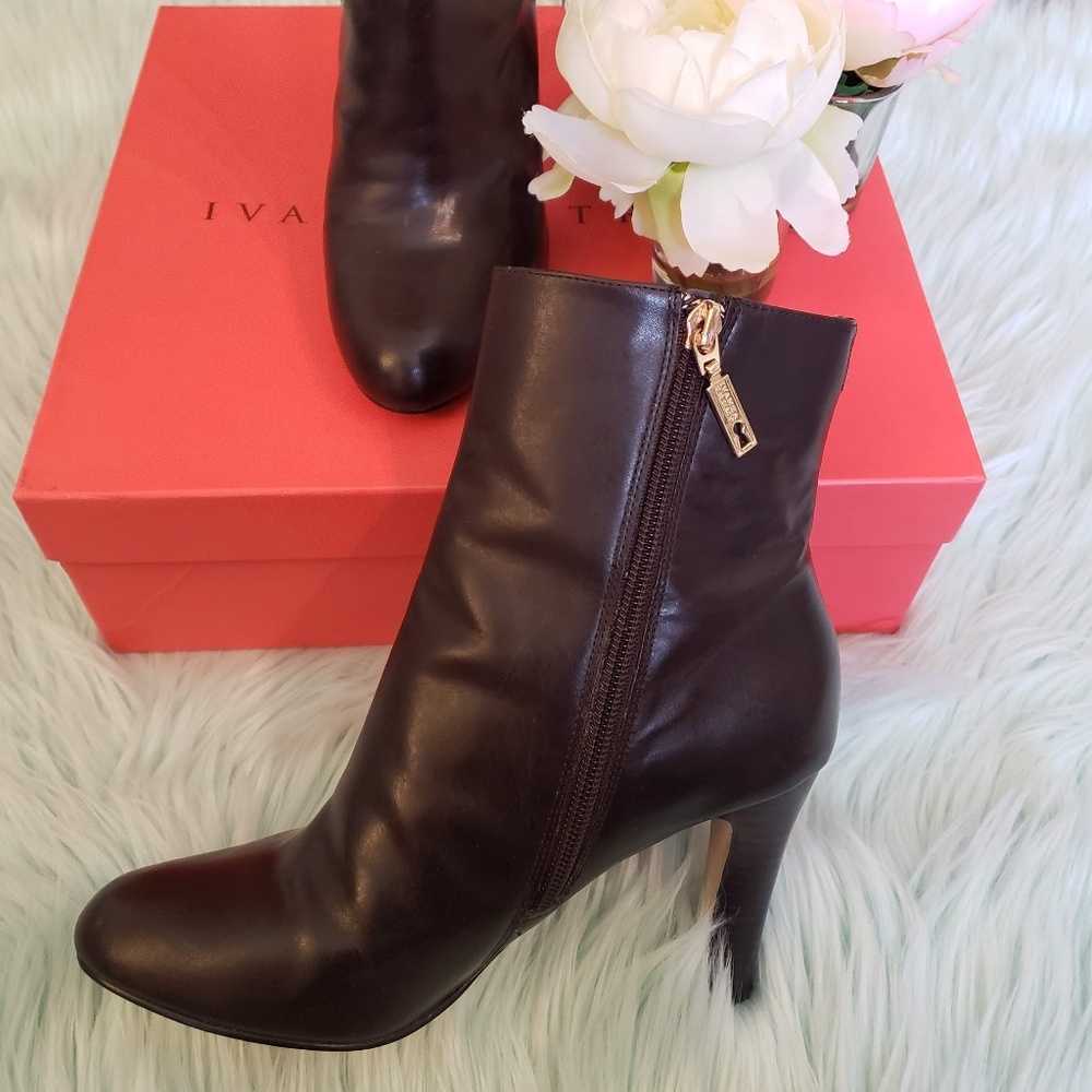 Ivanka Trump Brown Heeled Boots - Picture 4 of 4